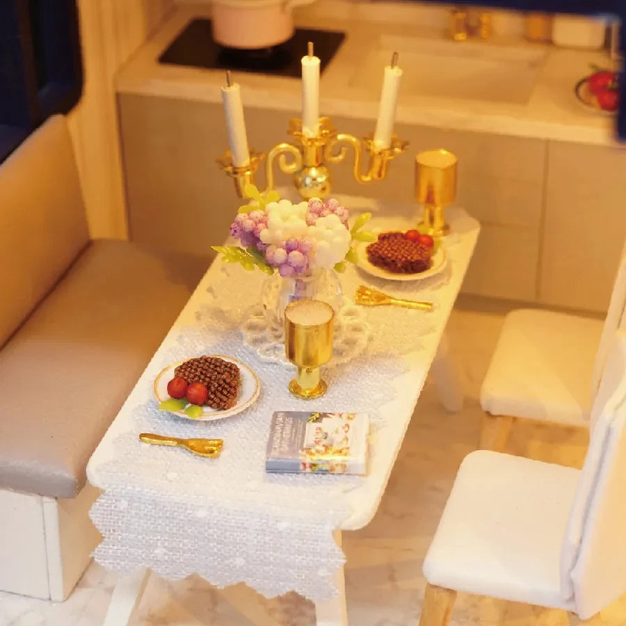 DIY Doll House Miniature Dollhouse With Furnitures Wooden House Miniaturas Toys For Children New Year Christmas Gift A